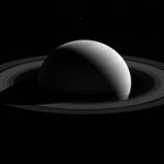 Tethys ber Saturn